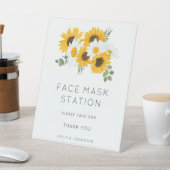 Zonnebloemen Bruiloft Gezichtsmasker Station Reclamebord Met Voetstuk (Insitu)