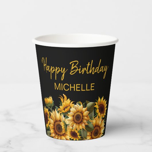 Zonnebloemen Elegant Zwart Happy Birthday Naam Papieren Bekers (Voorkant)
