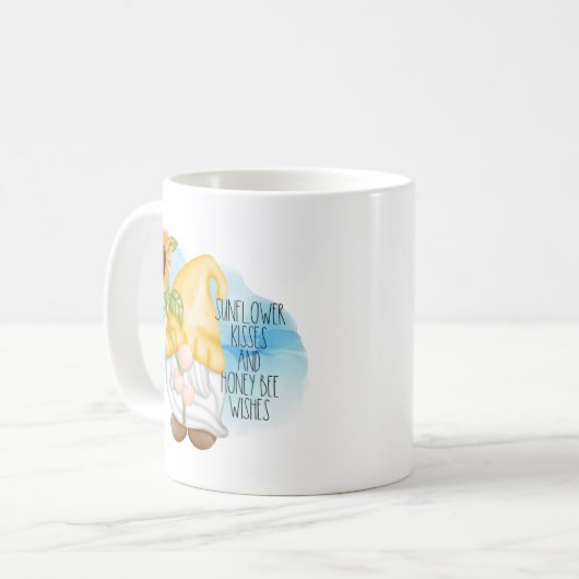 Zonnebloemkussen en Honeybee Wishes Gnome Koffiemok (Voorkant links)