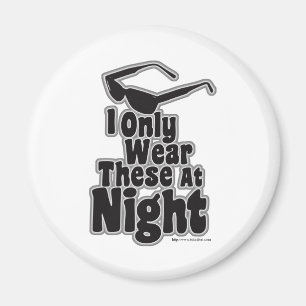 Zonnebril na donker magneet