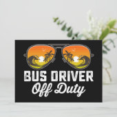 Zonnebril voor buschauffeur buiten dienst op de la kaart (Staand voorkant)