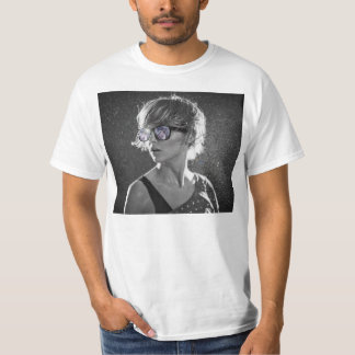 Zonnebrillen op een regenachtige dag t-shirt