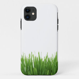 Zonneheldere fotografie van groene graslaag iPhone 11 hoesje