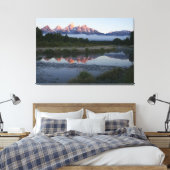 Zonneoptijd bij Schwabacker Landing bij Grand Teto Canvas Afdruk (Insitu (Slaapkamer))