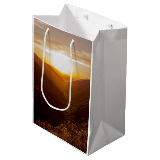 Zonneover berglandschap medium cadeauzakje (Voorkant Gekanteld)