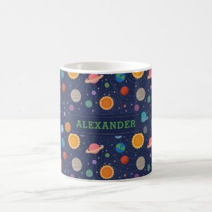 Zonnestelsel met zon en gewassen op maat koffiemok