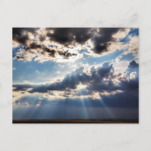 Zonnestralen van bovenaf briefkaart