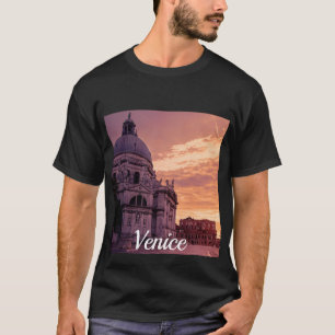 Zonnetijd over de Basilica in Venetië T-shirt