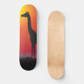 Zonnevaste Giraffe met als schaatbord Skateboard (Voorkant)