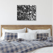 Zonneverlichte bladeren canvas afdruk (Insitu (Slaapkamer))