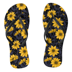Zonnewortel, wilde zonnebloem in geel en blauw teenslippers