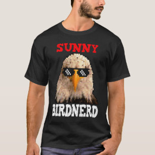 Zonnige Birdnerd Retro Pixel Eagle Zonnebril Ontwe T-shirt