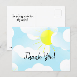 Zonnige Blauwe Zomerlucht met Wolken Dank Je Briefkaart