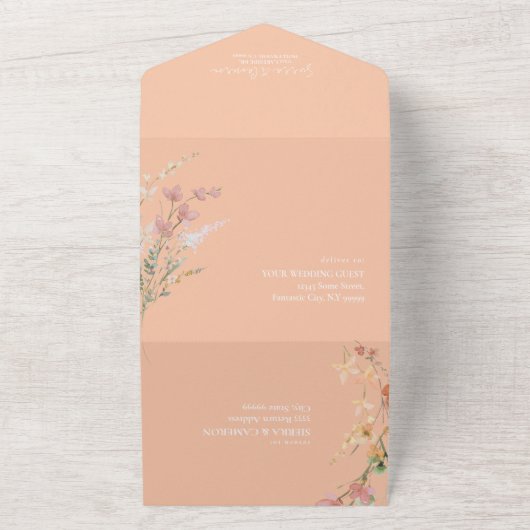 Zonnige Wildbloem Bruiloft Abrikoos ID1023 All In One Uitnodiging (Buitenkant)