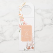 Zonnige Wildbloem Bruiloft Abrikoos ID1023 Flessenhanger (Voorkant)