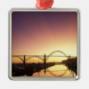 Zonsondergang achter de Newport-brug, Oregon Metalen Ornament