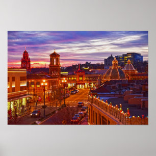 Zonsondergang bij de Kansas City Plaza Lights Poster