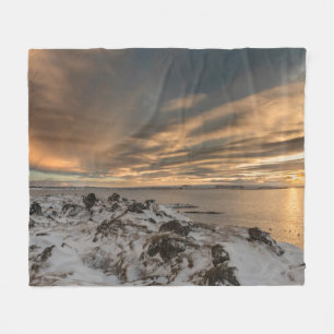 Zonsondergang boven het meer Myvatn, IJsland Fleece Deken