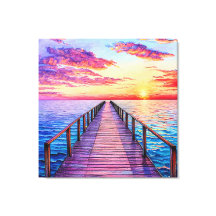 Zonsondergang boven serene oceaangolven