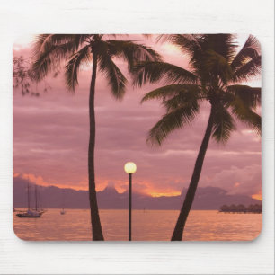 Zonsondergang over Moorea vanuit Sofitel Maeva Bea Muismat