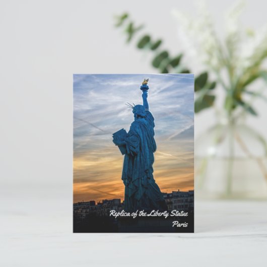 Zonsondergang over replica van het vrijheidsbeeld briefkaart (Staand voorkant)