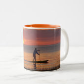 Zonsondergang Scene koffiemok Tweekleurige Koffiemok (Voorkant rechts)