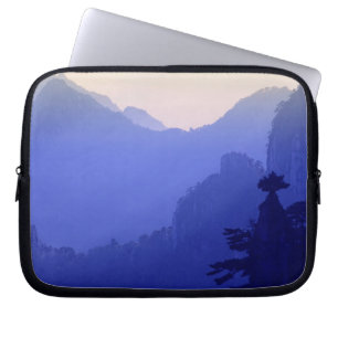 Zonsopgang, Gele Berg, Huangshan, China Laptop Sleeve