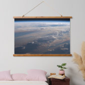 Zonsopkomst werpt lange schaduw over Filipijns Zee Hangend Wandkleed (Slaapkamer)