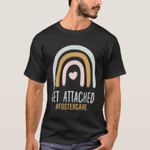 Zorg voor bevestiging op dag van adoptie bij moede t-shirt