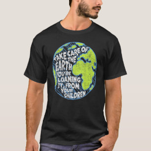 Zorg voor het Afrikaanse spreekwoord Earth T-shirt