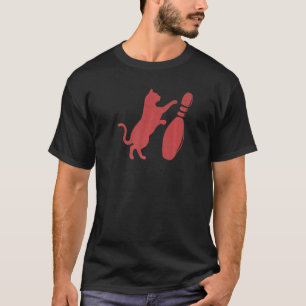 Zorvige Stijl Knuffelkat Die Een Kegel Omver Gooit T-shirt