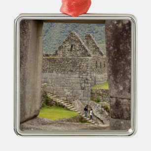 Zuid-Amerika, Peru, Machu Picchu. Twee toeristen Metalen Ornament