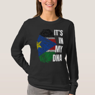 Zuid-Soedan Vlag DNA Vingerafdruk Zwart Geschieden T-shirt