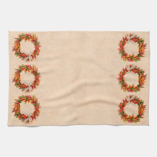 Zuidwest Chili Ristra Wreath on Adobe Wall Theedoek (Horizontaal)