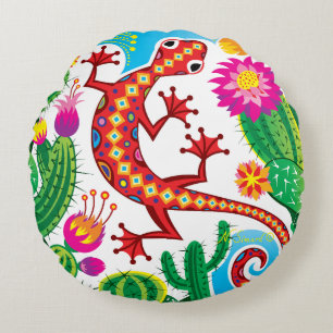 Zuidwestelijke gekko met cactusbloesems rond kussen