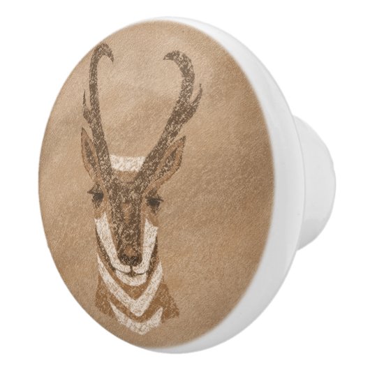 Zuidwestelijke Pronghorn Antelope Head Petroglyph Keramische Knop (Rechts)