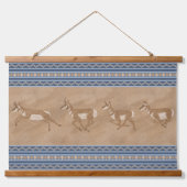 Zuidwesten Pronghorn Antelope Herd met Blauwe Rand Hangend Wandkleed (Voorkant)