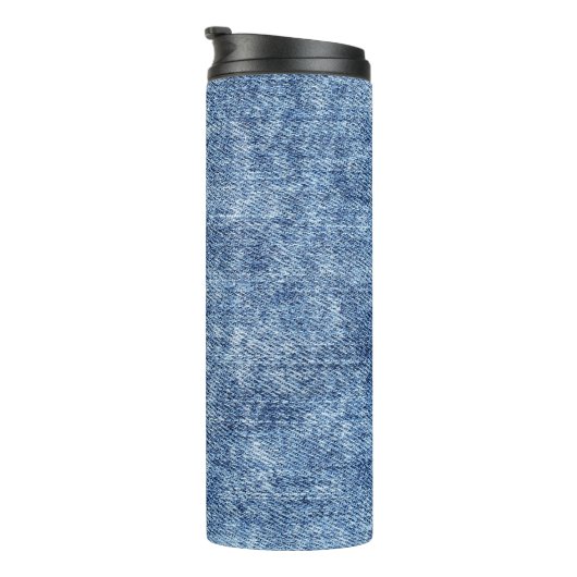 Zure was blauwe denim, close-up textuur. thermosbeker (Geroteerd rechts)