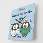 zuster uil en dok uil vierkante klok (Hoek)