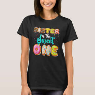 Zuster van de Sweet One 1e verjaardag familie Donu T-shirt