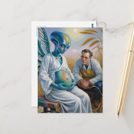 Zwanger buitenaards wezen met vleugels in tarwevel briefkaart (Voorkant / Achterkant in situ)