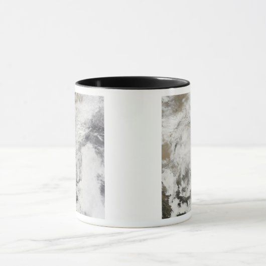 Zware sneeuwval in China Mok (Midden)