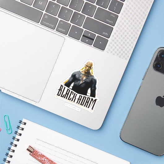 Zwart Adam-teken en naam grafisch Sticker (Laptop met iPhone)