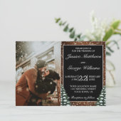 Zwart besneeuwd hout & bos foto uitnodiging (Staand voorkant)