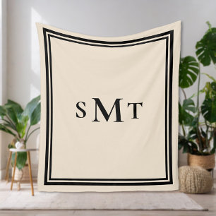 Zwart en amandel drieletterige monogram fleece deken