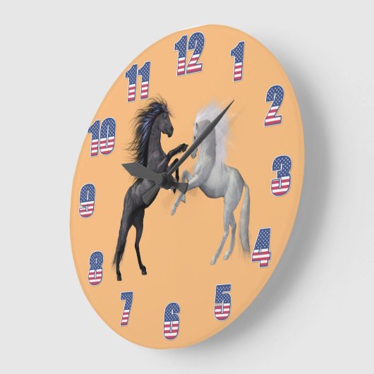 Zwart en een wit paard dat vecht grote klok (Hoek)