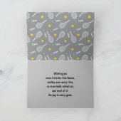 🎾 🖤 zwart en geel Tennis Verjaardag Kaart (Binnen)