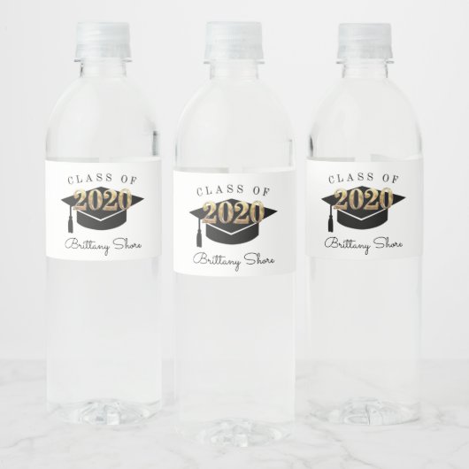 Zwart en Goud Klasse van 2020 Graduation Cap Waterfles Etiket (Flessen)