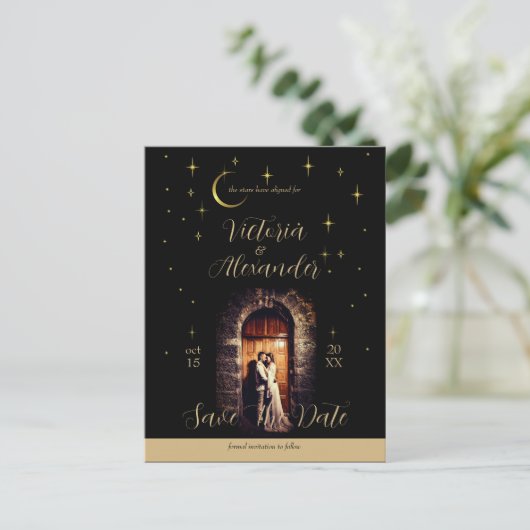 Zwart en Goud Modern Minimal Celestial Arch Aankondigingskaart (Staand voorkant)