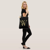 Zwart en goud monogram | Elegant Initiaal script Draagtas (Op model)